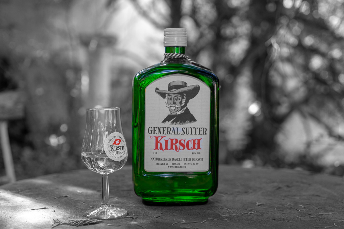 Historische Brennerei mit Kupferkessel
